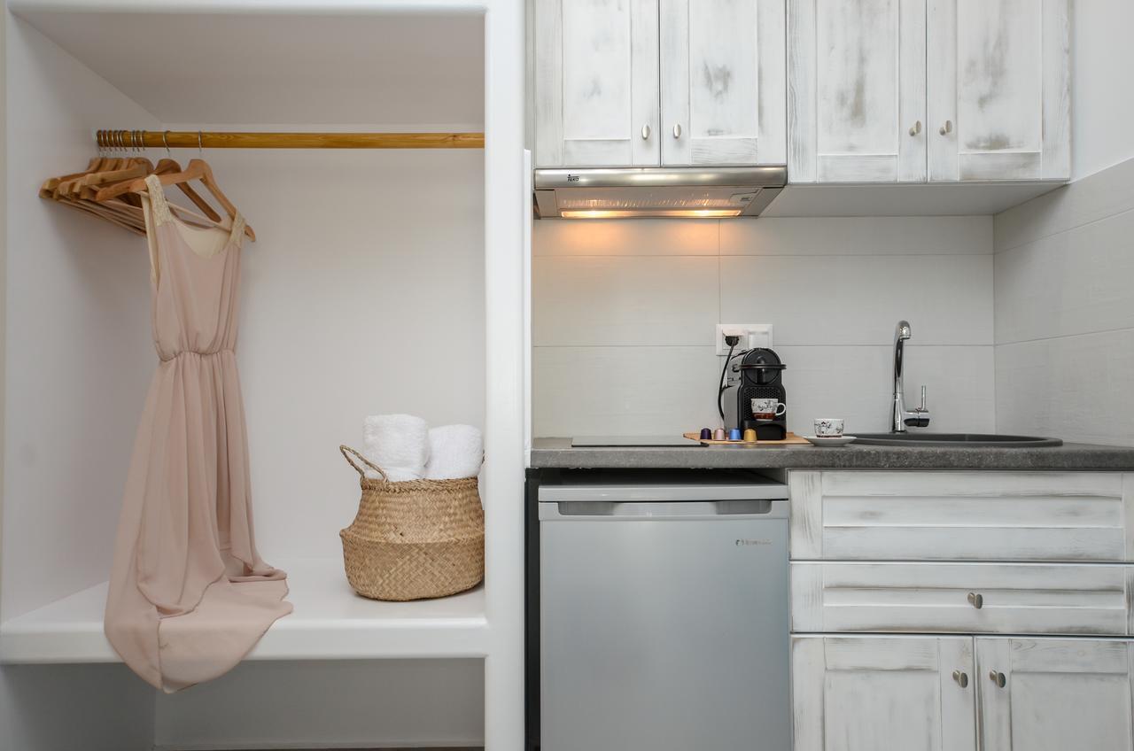 3 Wishes Apartment Naxos City ภายนอก รูปภาพ